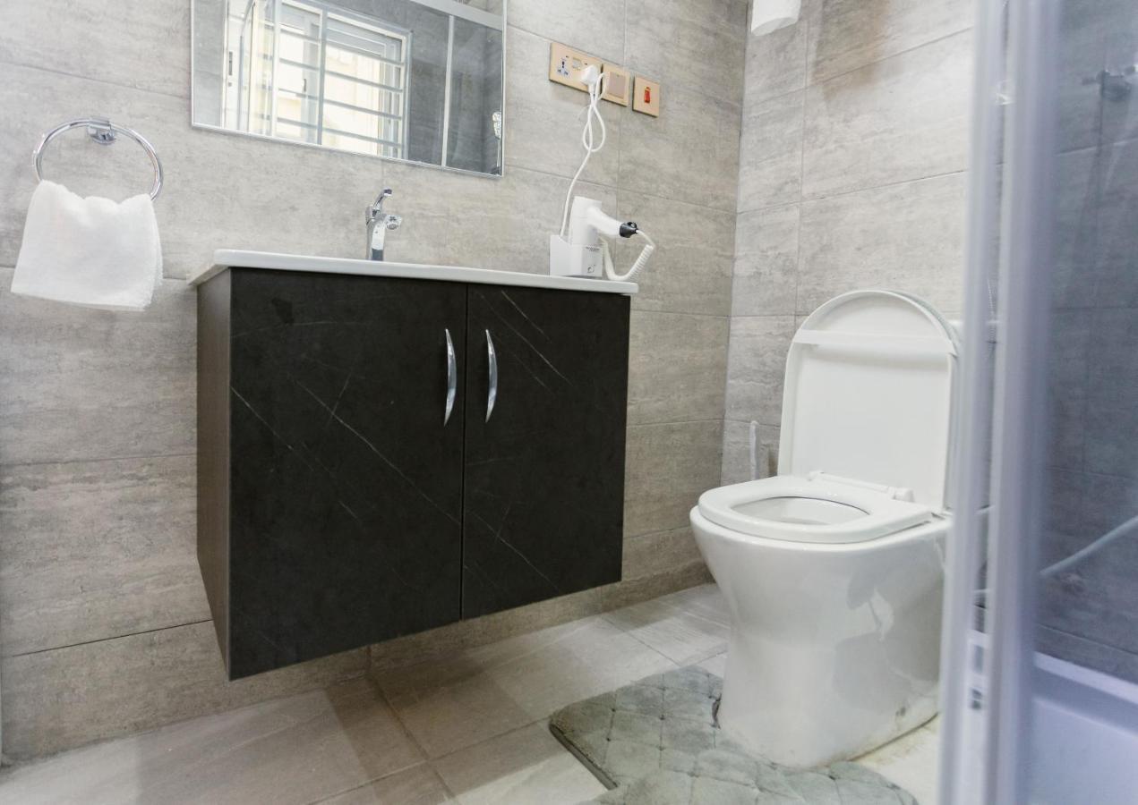 The Avery Suites, East Legon Accra Eksteriør billede